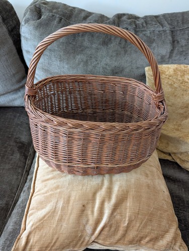 Vintage sturdy willow - vintage,