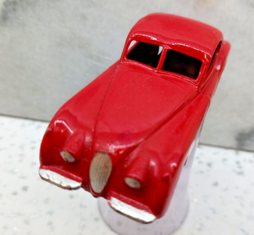 Dinky toys 157 - dinky, jaguar