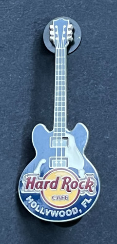 Hard rock cafe pin badge - cafe,