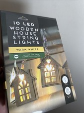 10 LED Wooden House String