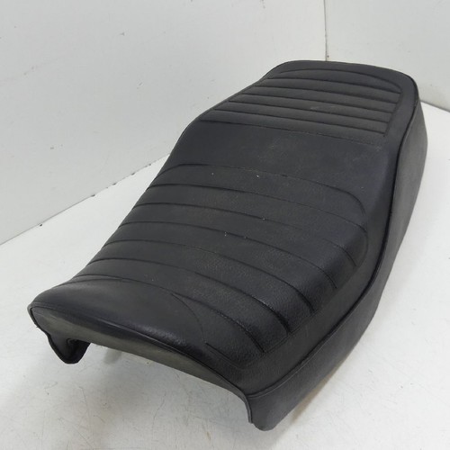 Kawasaki 550 87 seat - kawasaki,