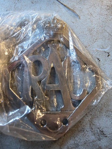 Genuine vintage rac car badge - rac,