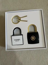 CHANELPadLock Set: A Rare