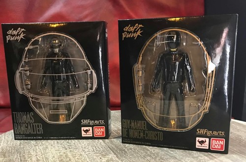 Daft punk figures limited - punk, figures,
