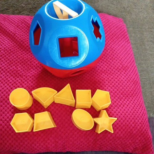 Tupperware vintage shape ball - tupperware,