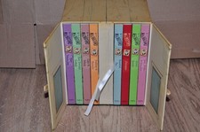 Mrs Beeton's The Best of Mrs Beeton's Cook Book Set - 8 Books