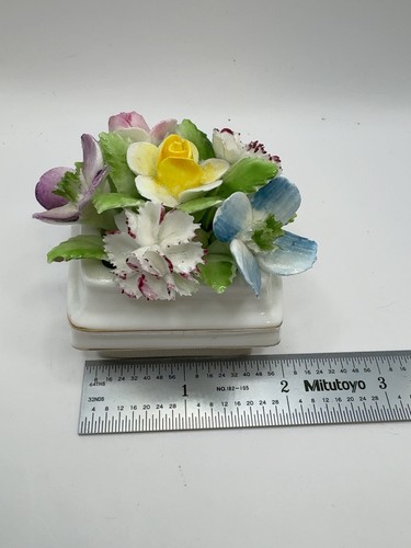 Royal doulton england bone - royal,