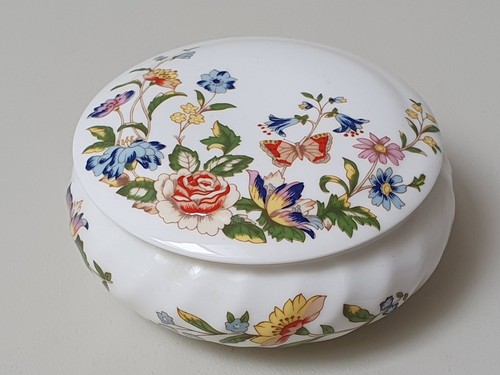 Beautiful vintage lidded