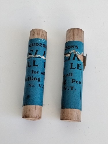 Vintage geo curzons - curzons, leads
