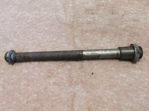 Suzuki gsxr 600 750 k7 - 600,