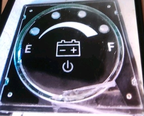 Voltage indicator for - voltage,