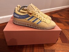 Adidas Originals Oyster