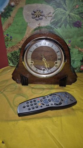 Westminster chime mantel clock - chime,