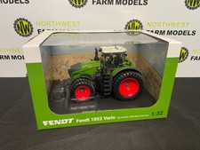 UNIVERSAL HOBBIES 6876 1:32