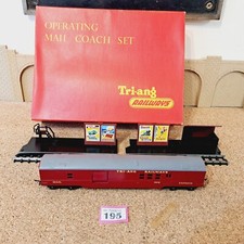 TRI-ANG RAILWAYS OO GAUGE R319