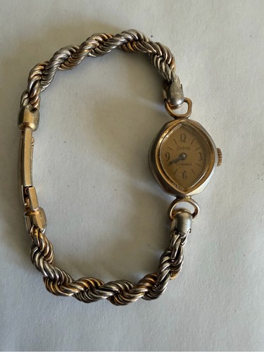 Zodiac ladies watch gold - ladies, tone