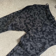 Nike Tech Fleece S Small Grey