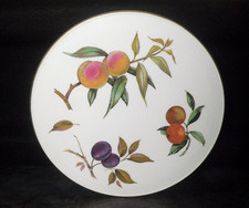 1974 Royal Worcester Bone