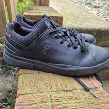 On The Roger Sneaker Men Size