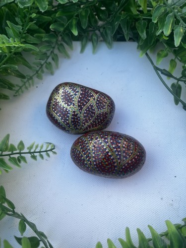 Hand painted stones - hand, of
