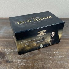 NECA The Twilight Saga New Moon Musical Jewelry Box Edward Jacob Bella Works