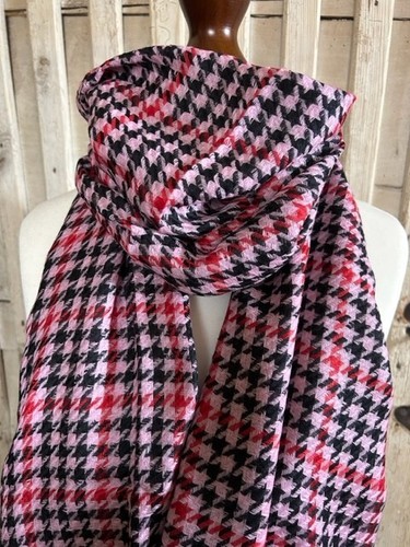 Pink dogtooth fine wool silk - dogtooth,