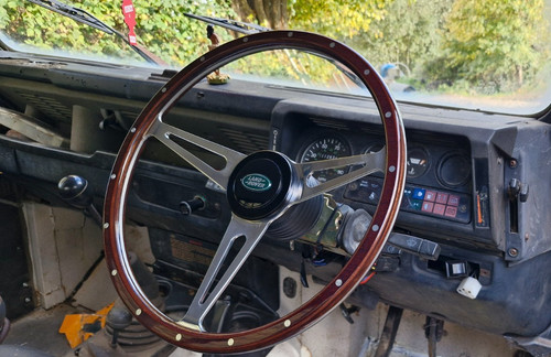 Landrover wooden riveted - landrover,