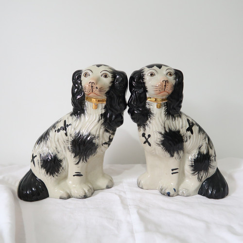 Pair staffordshire king - of,
