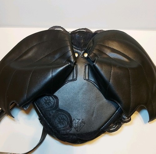 Aza bat wing - bat, lace