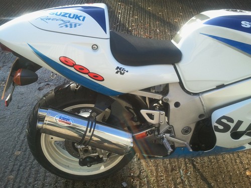 Suzuki gsxr 600 - suzuki, 750