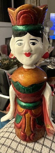 Vietnamese water puppet - puppet, female