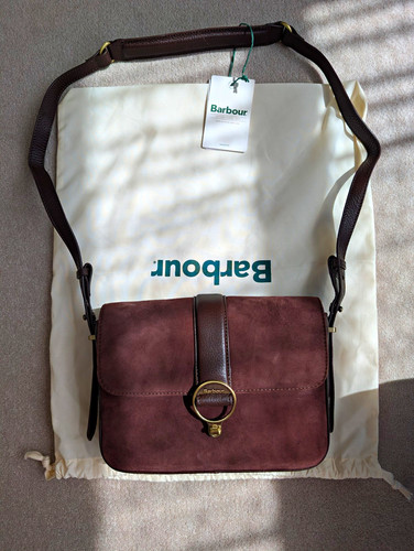 Bnwt barbour rosa suede - bnwt,