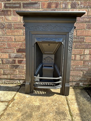 Highly decorative cast - cast, iron