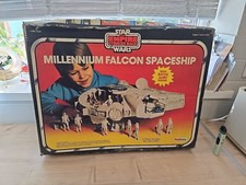 VINTAGE KENNER STAR WARS MILLENNIUM FALCON BOXED PALITOY (with og training Ball