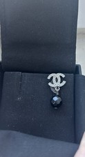 1 Chanel Earring