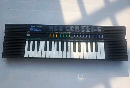 Casio tone bank 32 - sa-20, 32-key