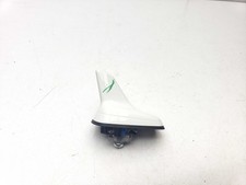 AUDI TT MK3 FV AERIAL ROOF ANTENNA SHARK FIN IN WHITE 4G0035503P 2015