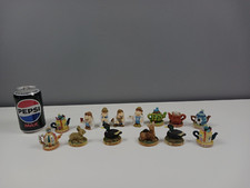 A Job Lot of 13 Tetley Collectable Figurines Including Teapots