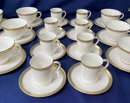 Royal doulton clarendon - royal,