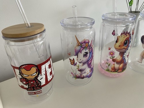Clear plastic tumblers - ,