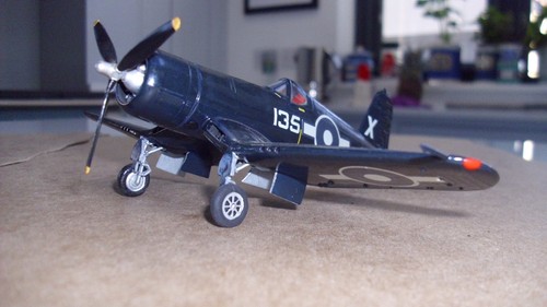 Royal navy f4u vaught - f4u,