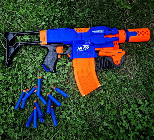 Nerf elite stryfe blue with