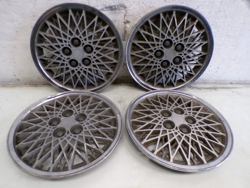 Hubcap for chrysler - hubcap,