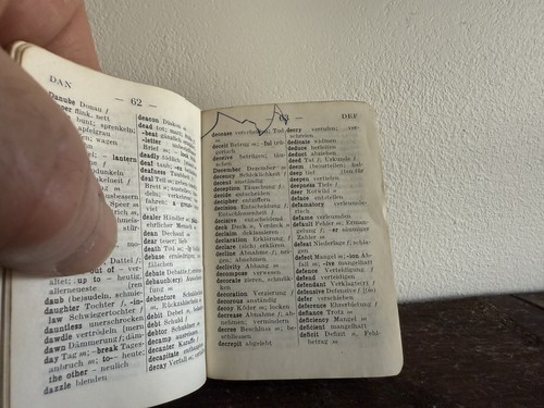 Midget dictionaries english - midget,