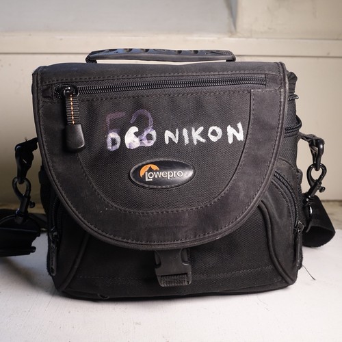 Lowepro nova black padded - nova, aw