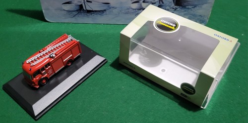 Oxford diecast bedford - 1:76,