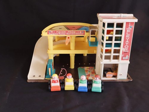 Fisher price garage 930 - fisher, garage,