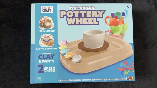 Pottery motorised wheel - pottery, making