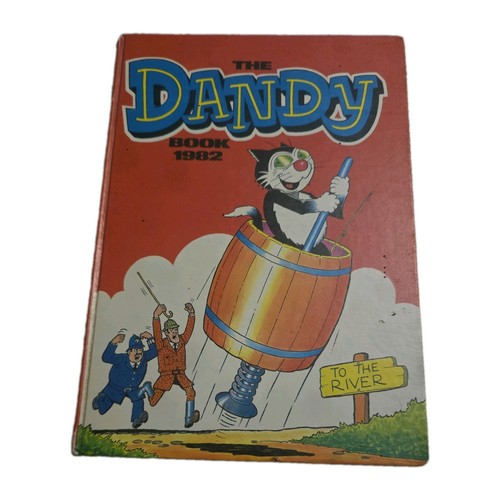 The dandy book 1982 - book, annual