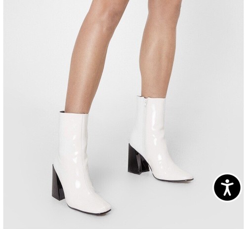 Nasty gal white boots size - nasty,